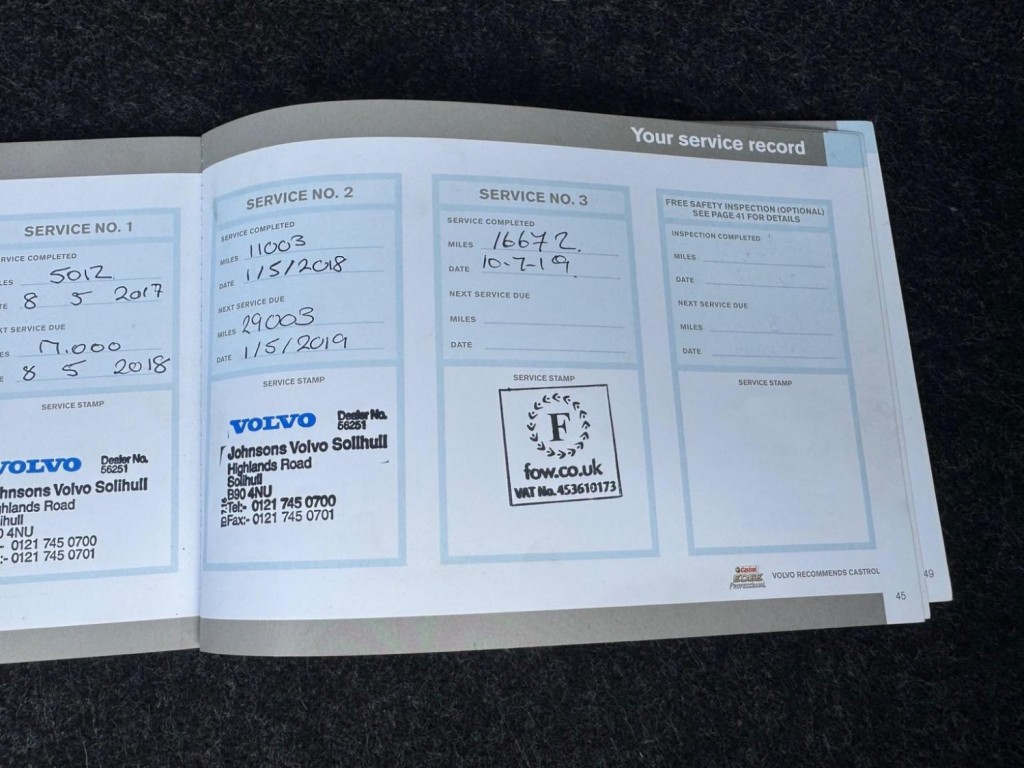 VOLVO V40 CROSS COUNTRY 2.0 D2 Lux Auto Euro 6 (s/s) 5dr 2015