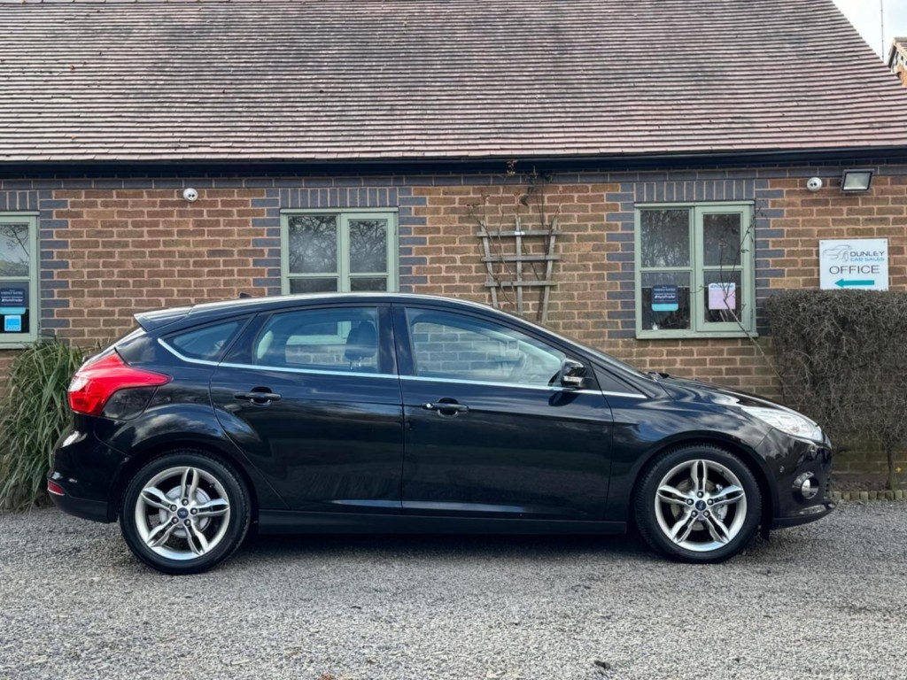 FORD FOCUS 1.0T EcoBoost Titanium X Euro 5 (s/s) 5dr 2014