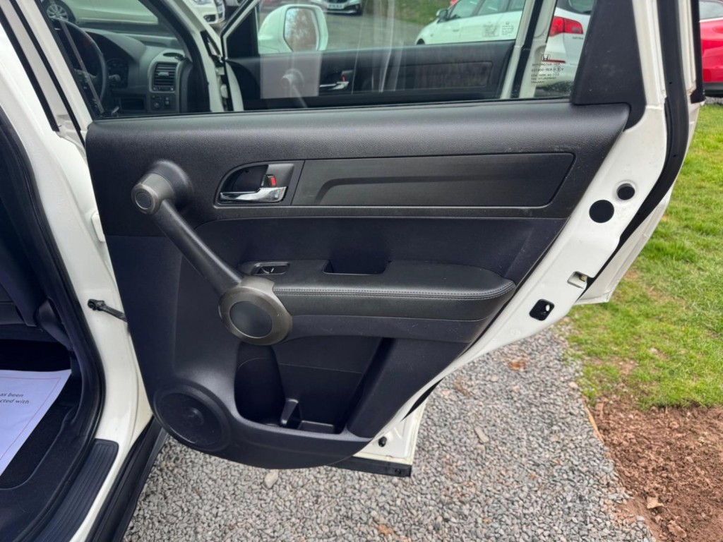 HONDA CR-V 2.2 i-DTEC ES 4WD Euro 5 5dr 2010