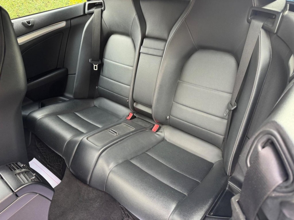 MERCEDES-BENZ E CLASS 2.1 E250 CDI BlueEfficiency Sport Cabriolet Tiptronic Euro 5 2dr 2010