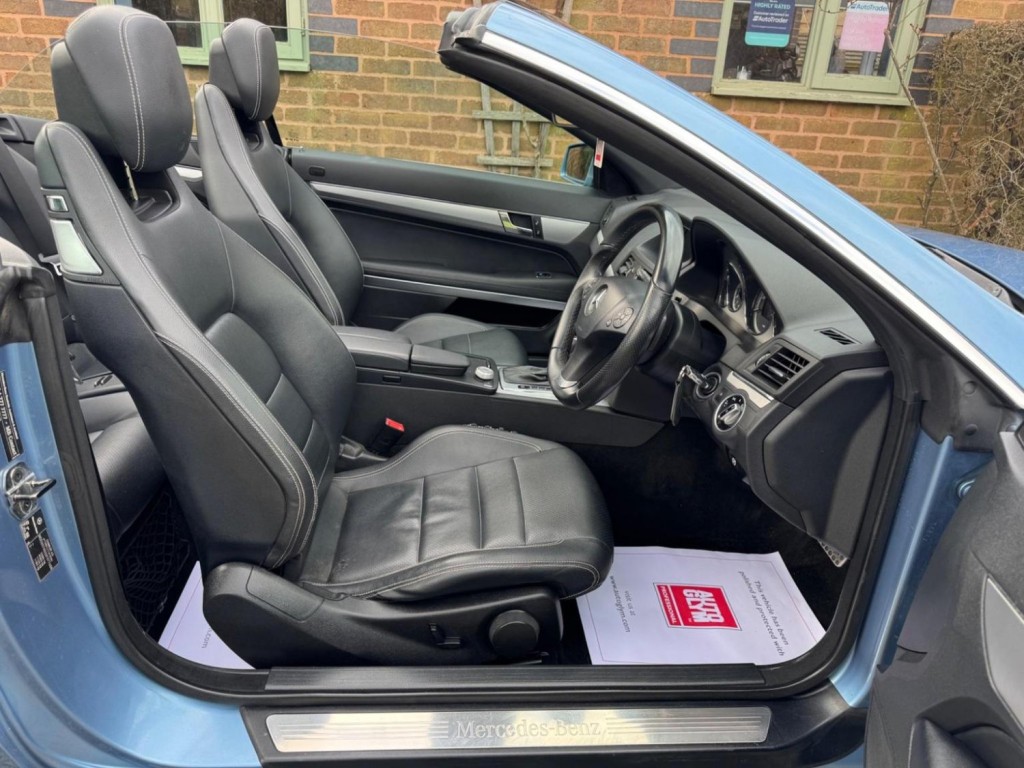 MERCEDES-BENZ E CLASS 2.1 E250 CDI BlueEfficiency Sport Cabriolet Tiptronic Euro 5 2dr 2010