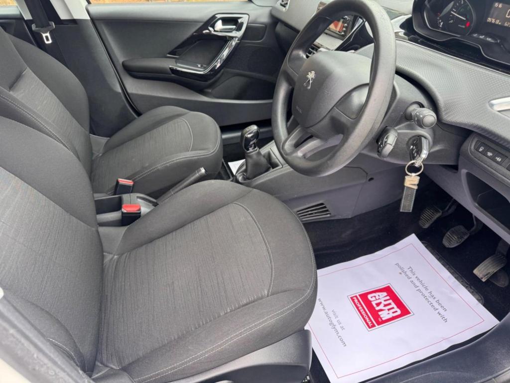 PEUGEOT 208 1.6 BlueHDi Access (a/c) Euro 6 5dr 2015
