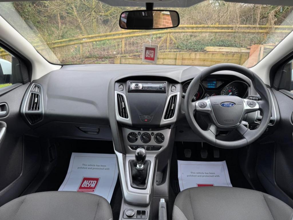 FORD FOCUS 1.6 TDCi Edge Euro 5 (s/s) 5dr 2013