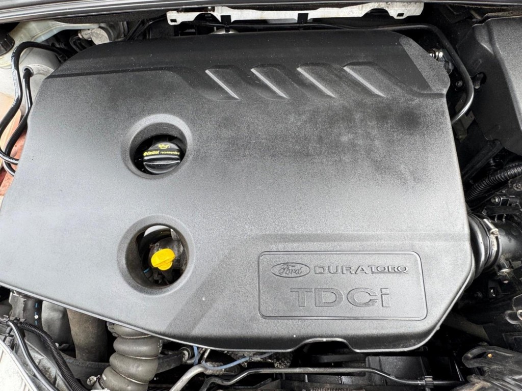 FORD FOCUS 1.6 TDCi Edge Euro 5 (s/s) 5dr 2013