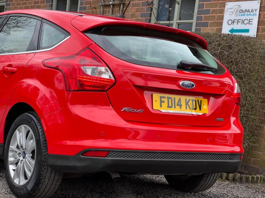 FORD FOCUS 1.0T EcoBoost Titanium Navigator Euro 5 (s/s) 5dr 2014