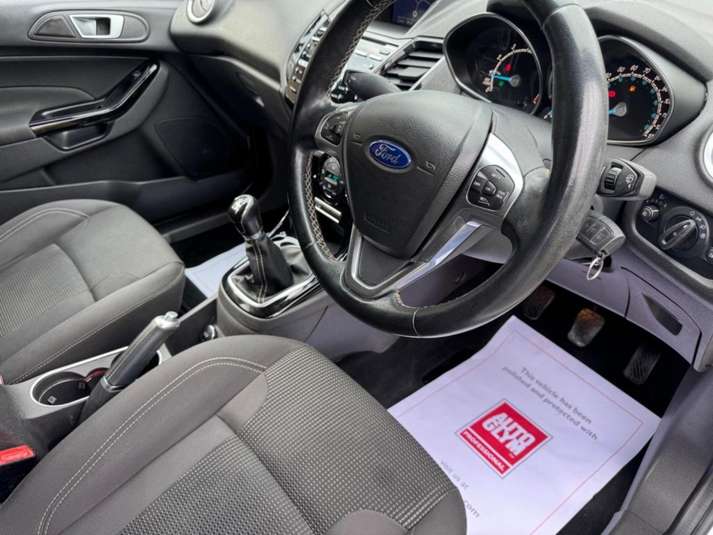 FORD FIESTA 1.0T EcoBoost Titanium Euro 6 (s/s) 5dr 2016