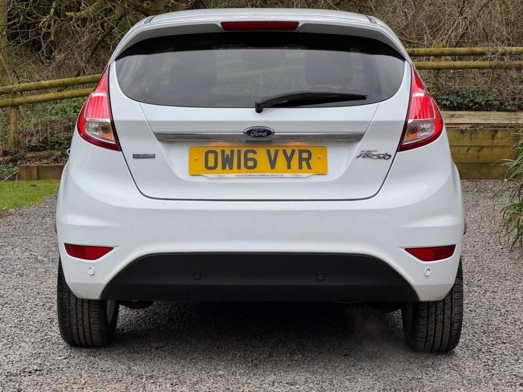 FORD FIESTA 1.0T EcoBoost Titanium Euro 6 (s/s) 5dr 2016