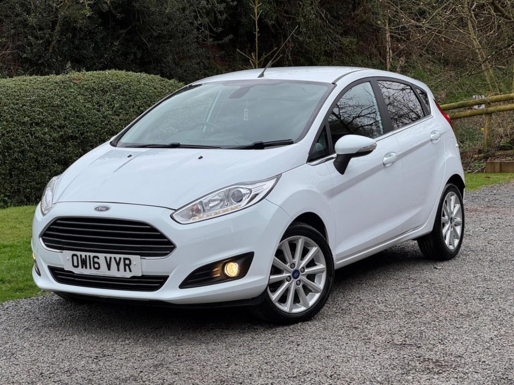 FORD FIESTA 1.0T EcoBoost Titanium Euro 6 (s/s) 5dr 2016