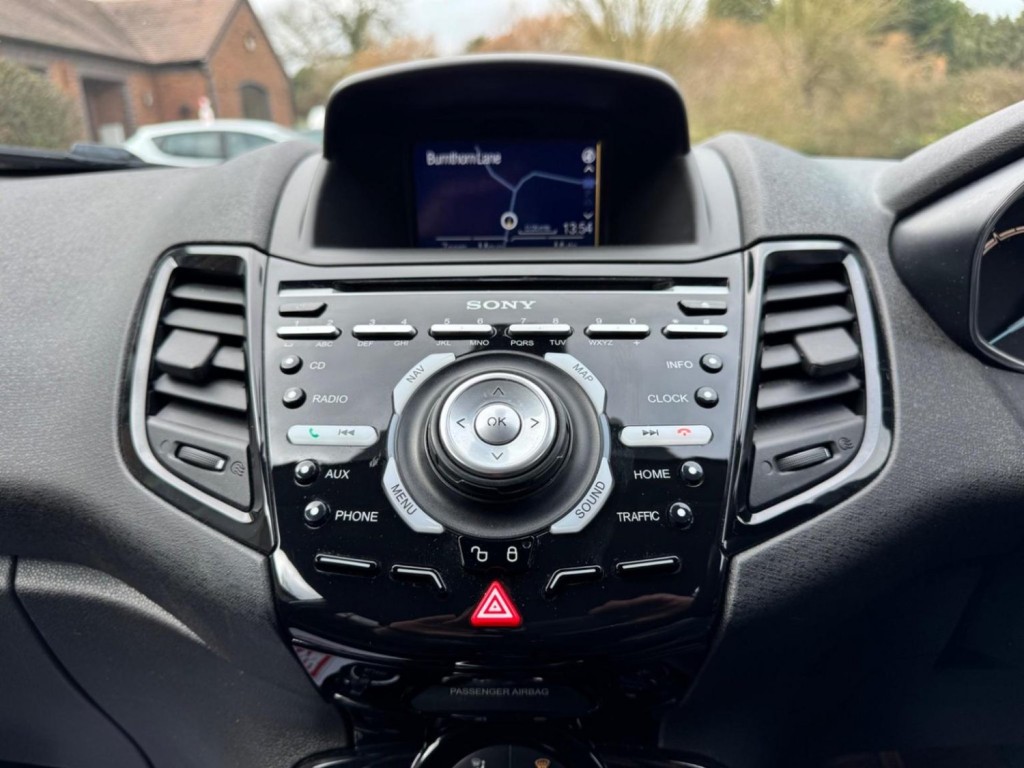 FORD FIESTA 1.0T EcoBoost Titanium Euro 6 (s/s) 5dr 2016