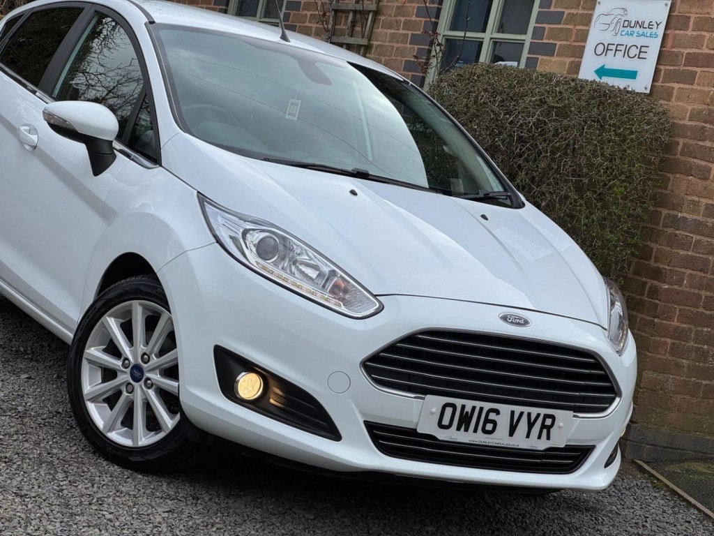 FORD FIESTA 1.0T EcoBoost Titanium Euro 6 (s/s) 5dr 2016