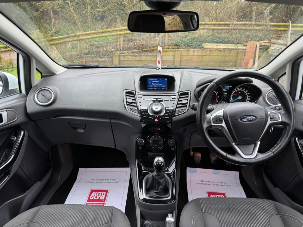FORD FIESTA 1.0T EcoBoost Titanium Euro 6 (s/s) 5dr 2016