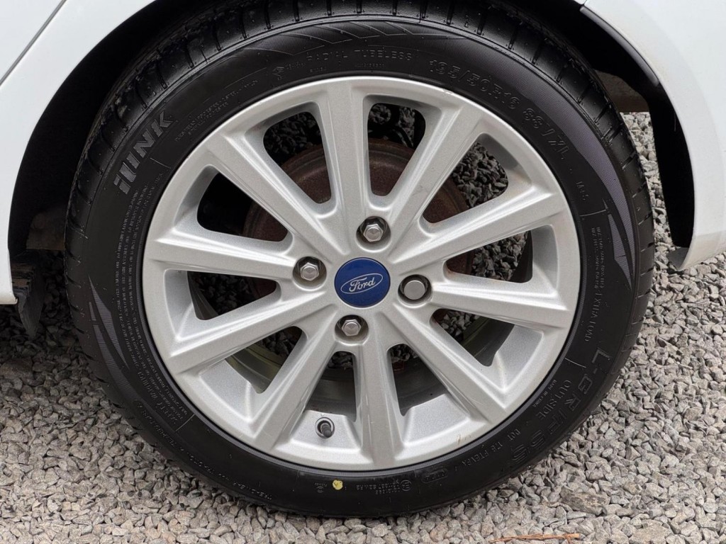FORD FIESTA 1.0T EcoBoost Titanium Euro 6 (s/s) 5dr 2016
