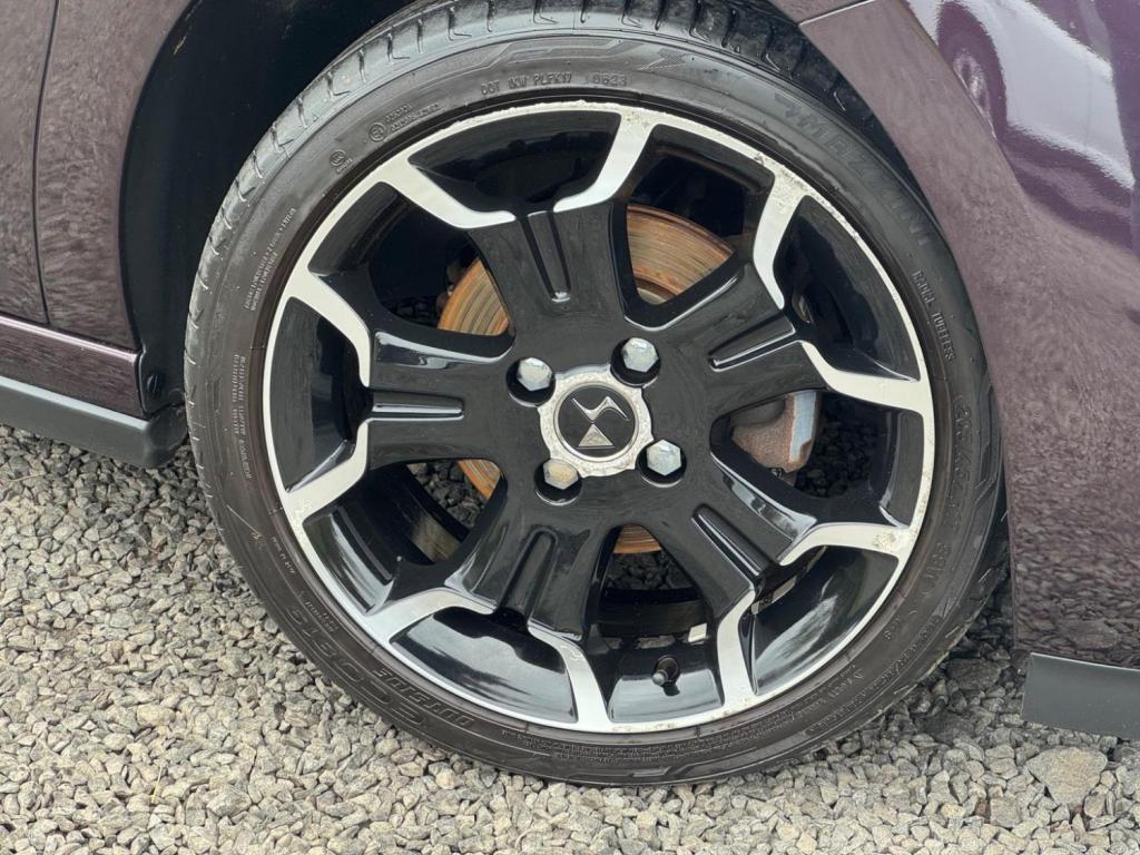 DS AUTOMOBILES DS 3 1.6 BlueHDi DStyle Euro 6 (s/s) 3dr 2016