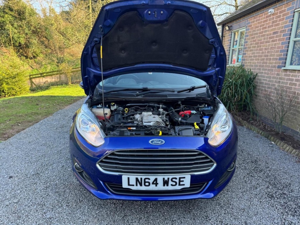 FORD FIESTA 1.0T EcoBoost Zetec Euro 5 (s/s) 5dr 2015