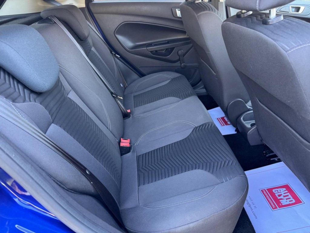 FORD FIESTA 1.0T EcoBoost Zetec Euro 5 (s/s) 5dr 2015