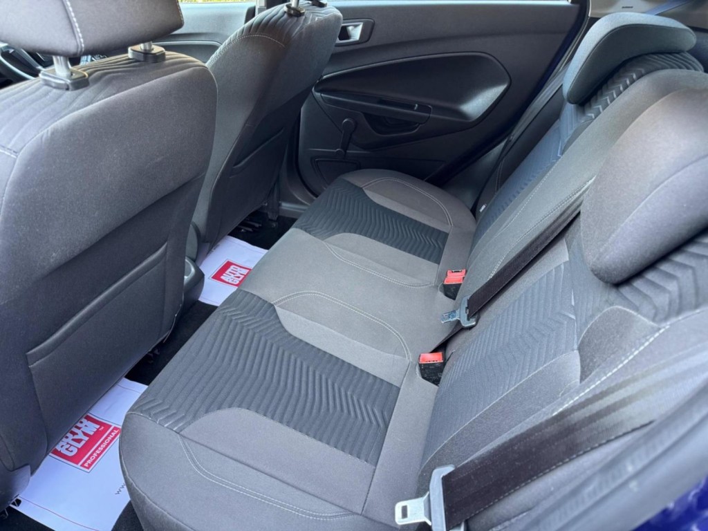 FORD FIESTA 1.0T EcoBoost Zetec Euro 5 (s/s) 5dr 2015