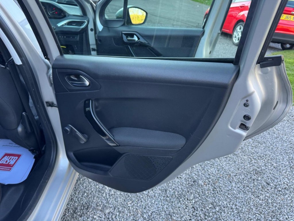 PEUGEOT 208 1.6 BlueHDi Access (a/c) Euro 6 5dr 2016