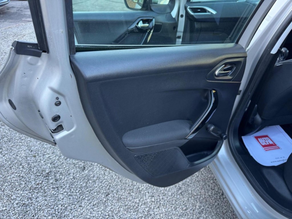 PEUGEOT 208 1.6 BlueHDi Access (a/c) Euro 6 5dr 2016