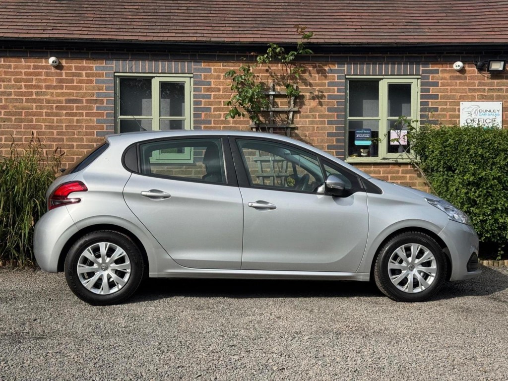 PEUGEOT 208 1.6 BlueHDi Access (a/c) Euro 6 5dr 2016