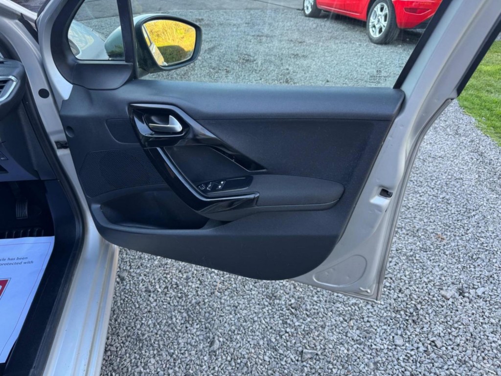 PEUGEOT 208 1.6 BlueHDi Access (a/c) Euro 6 5dr 2016