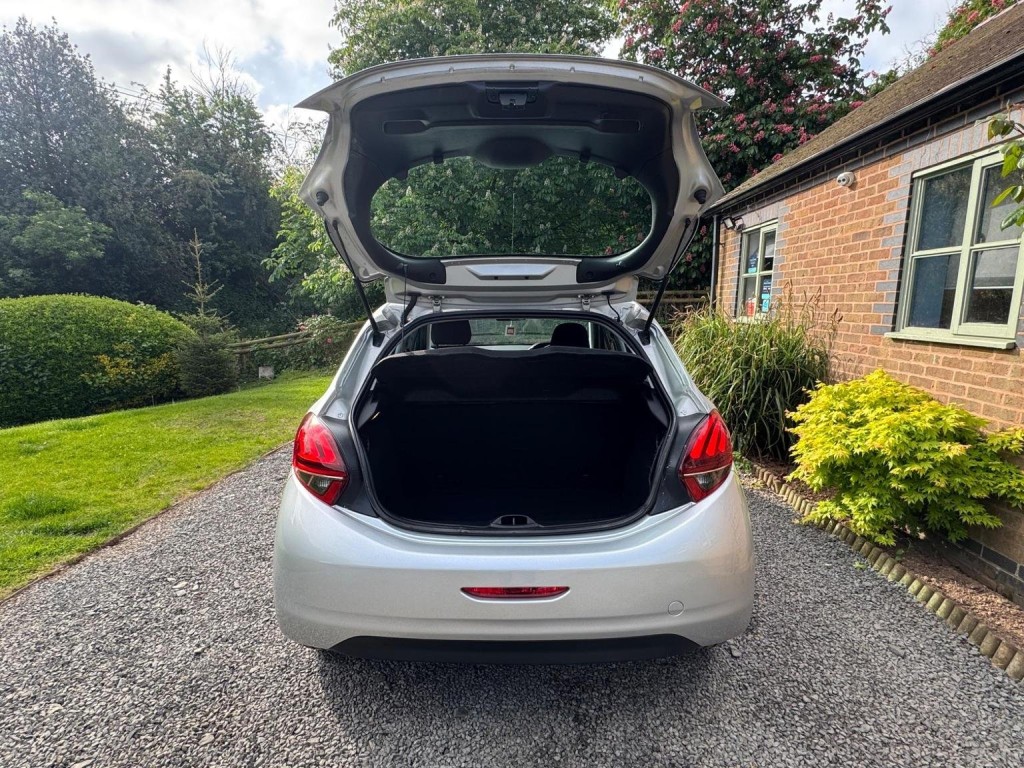 PEUGEOT 208 1.6 BlueHDi Access (a/c) Euro 6 5dr 2016