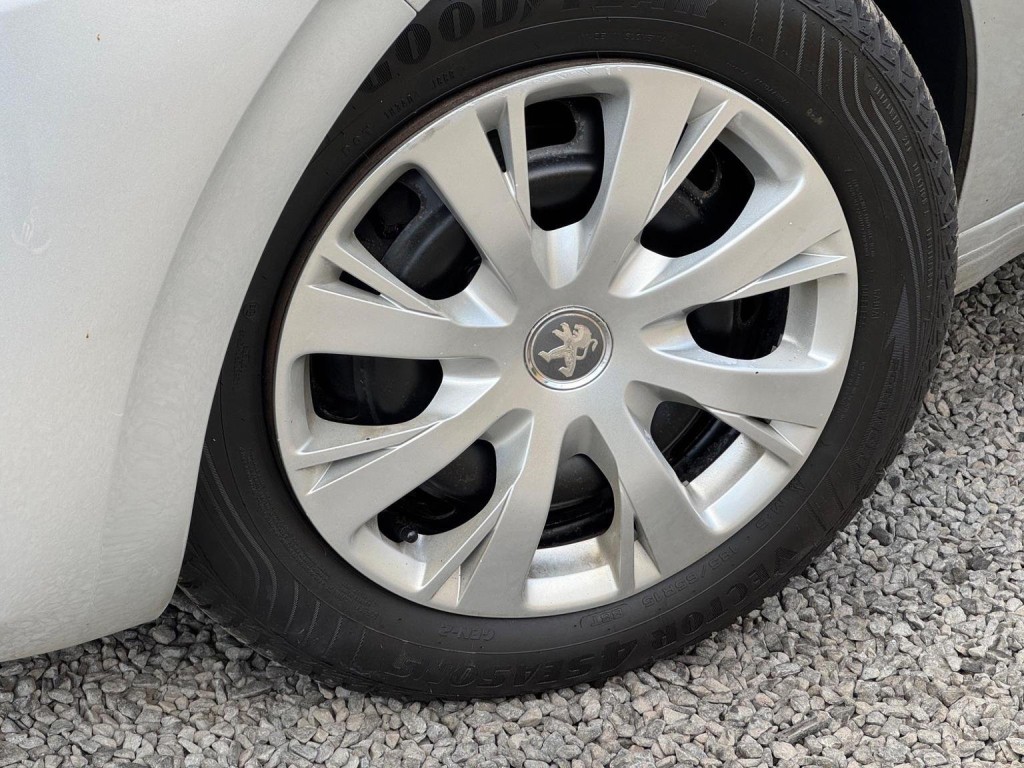 PEUGEOT 208 1.6 BlueHDi Access (a/c) Euro 6 5dr 2016
