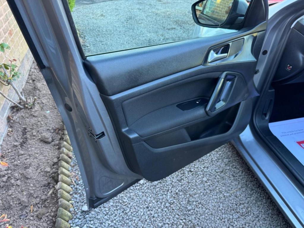 PEUGEOT 308 1.6 BlueHDi Access Euro 6 (s/s) 5dr 2016