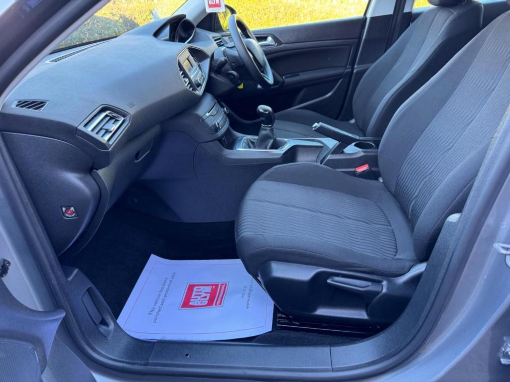 PEUGEOT 308 1.6 BlueHDi Access Euro 6 (s/s) 5dr 2016