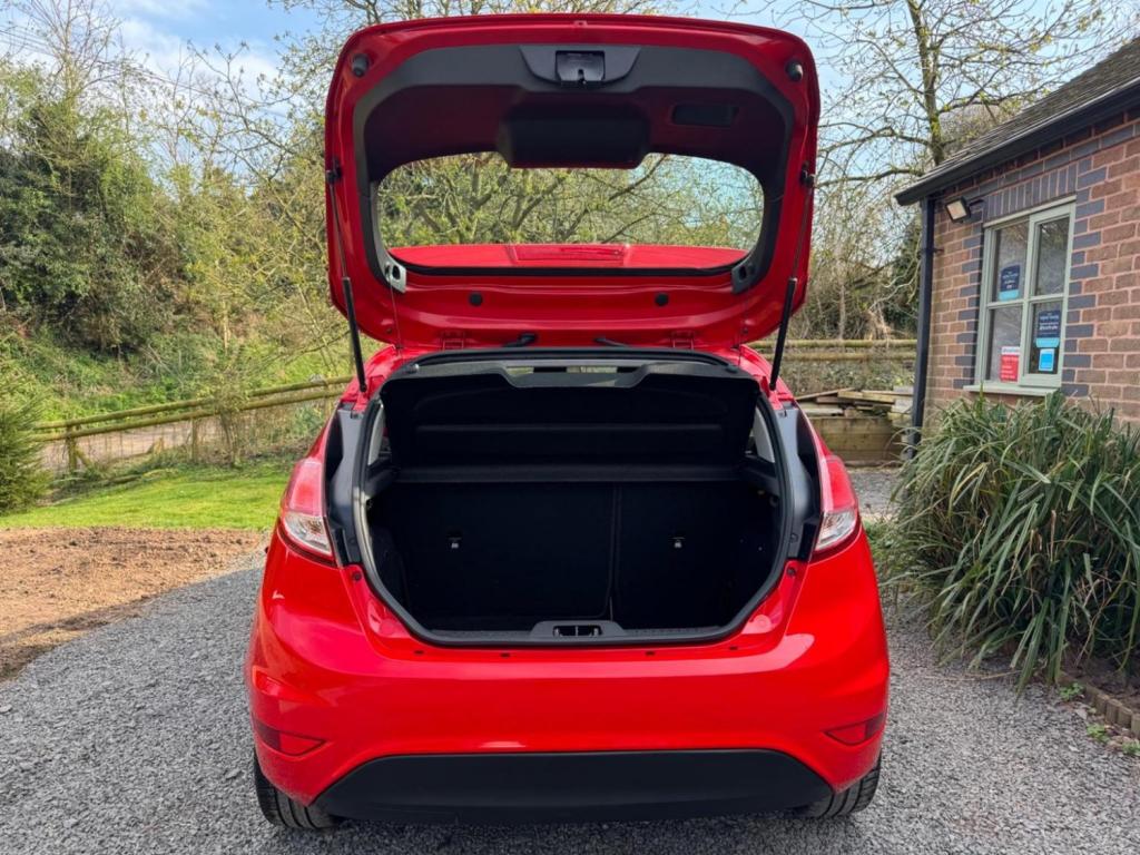 FORD FIESTA 1.5 TDCi Style Euro 6 5dr 2015