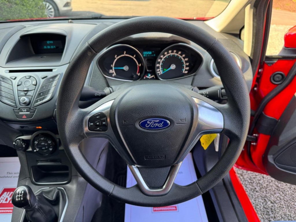 FORD FIESTA 1.5 TDCi Style Euro 6 5dr 2015
