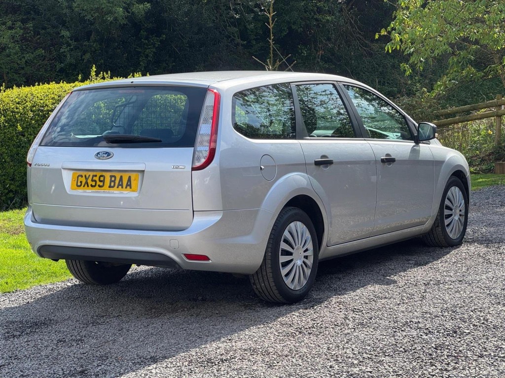 FORD FOCUS 1.6 TDCi DPF Studio 5dr 2009