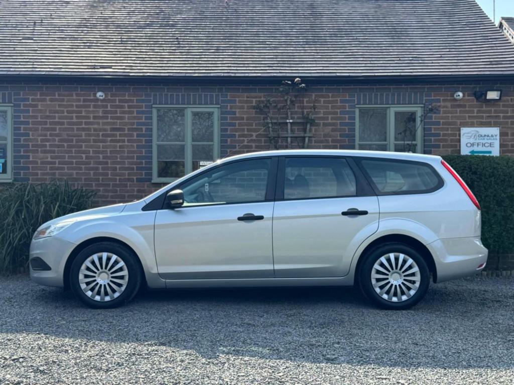 FORD FOCUS 1.6 TDCi DPF Studio 5dr 2009
