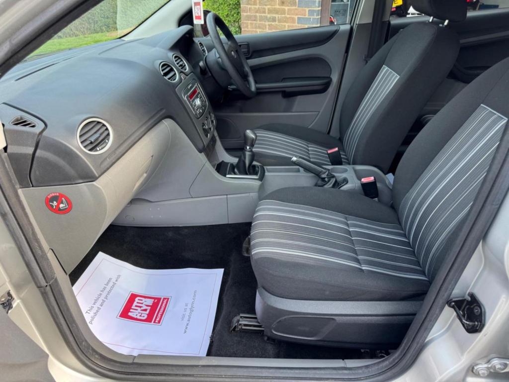 FORD FOCUS 1.6 TDCi DPF Studio 5dr 2009