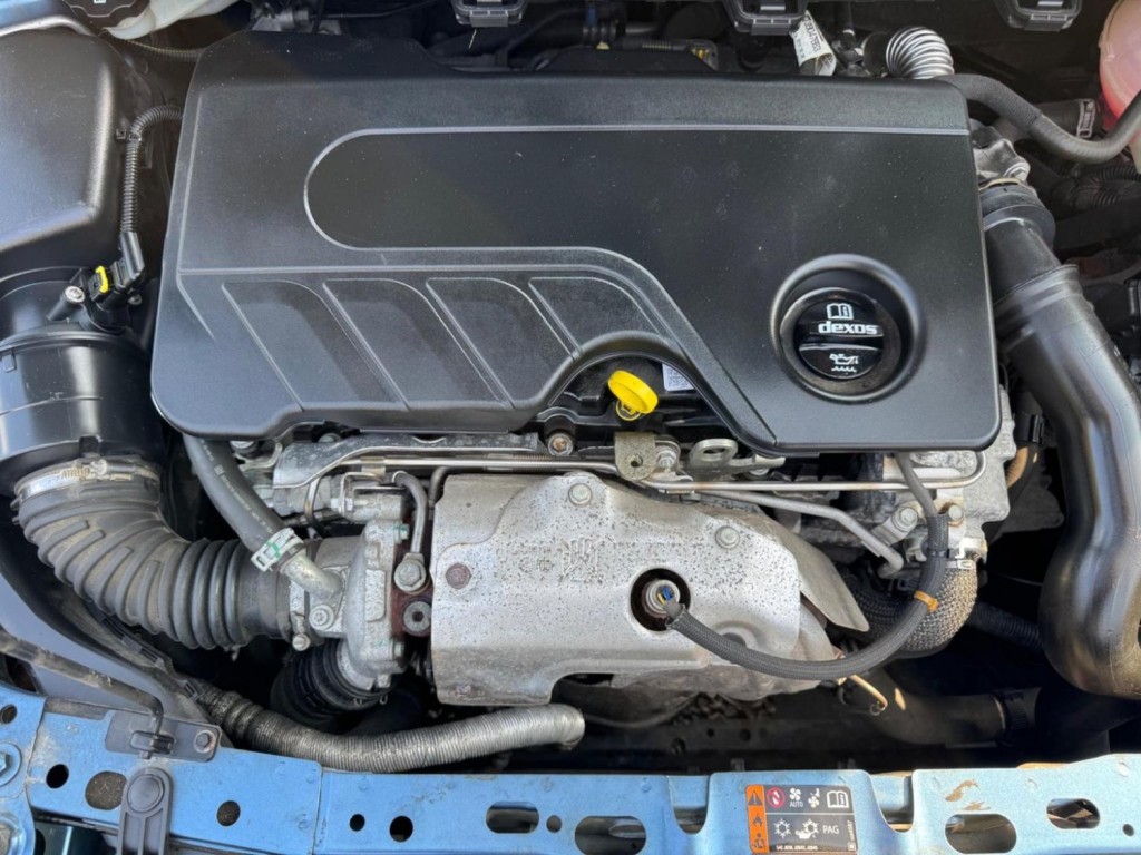 VAUXHALL ASTRA 1.6 CDTi BlueInjection Design Sports Tourer Euro 6 (s/s) 5dr 2016