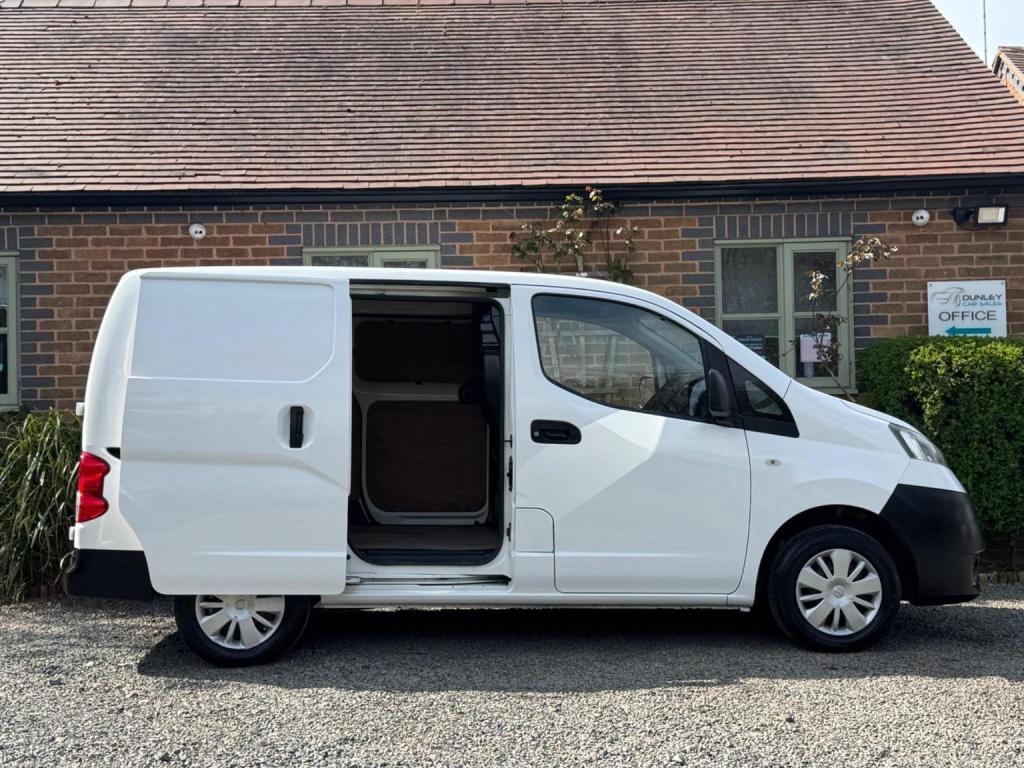 NISSAN NV200 1.5 dCi Acenta SWB Euro 5 6dr 2014