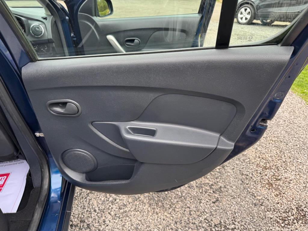 DACIA SANDERO STEPWAY 0.9 TCe Laureate Euro 6 (s/s) 5dr 2016