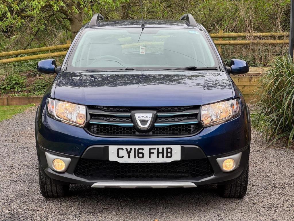 DACIA SANDERO STEPWAY 0.9 TCe Laureate Euro 6 (s/s) 5dr 2016