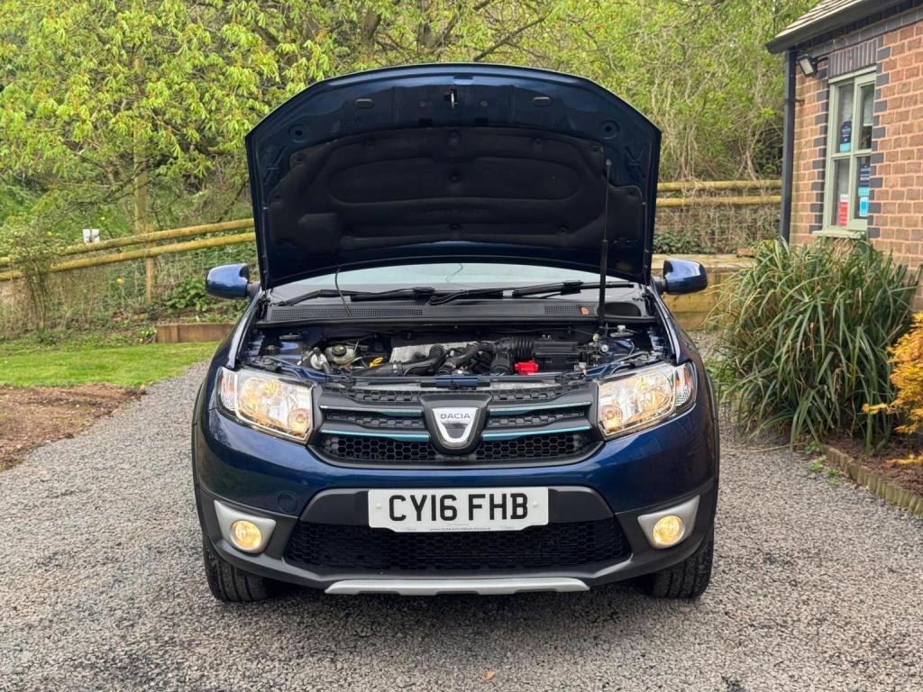 DACIA SANDERO STEPWAY 0.9 TCe Laureate Euro 6 (s/s) 5dr 2016