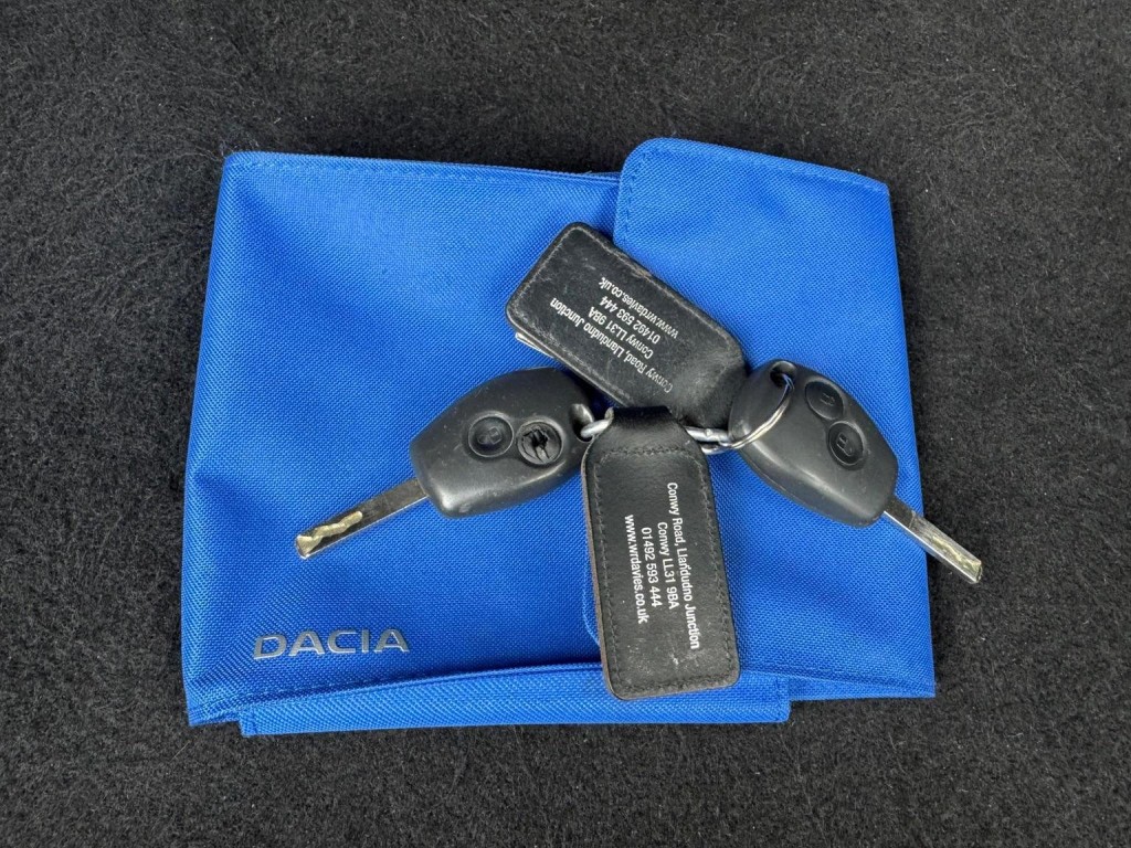 DACIA SANDERO STEPWAY 0.9 TCe Laureate Euro 6 (s/s) 5dr 2016