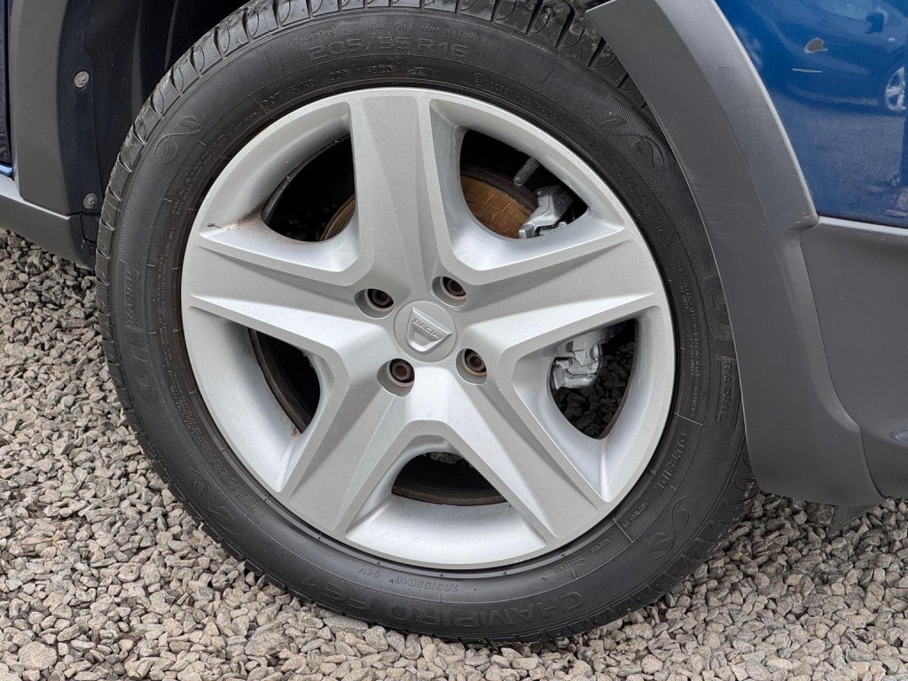 DACIA SANDERO STEPWAY 0.9 TCe Laureate Euro 6 (s/s) 5dr 2016