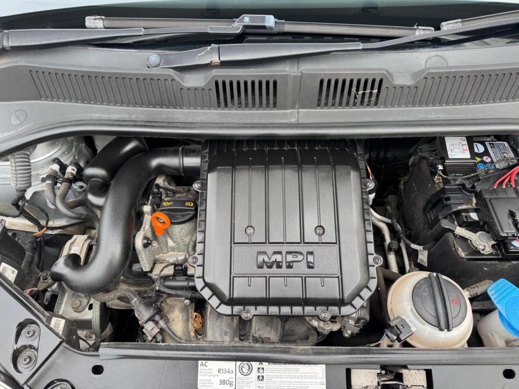 VOLKSWAGEN UP 1.0 BlueMotion Tech Move up! Euro 5 (s/s) 5dr 2012