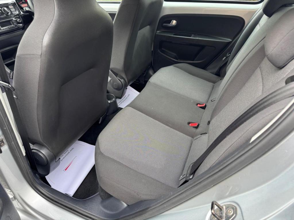 VOLKSWAGEN UP 1.0 BlueMotion Tech Move up! Euro 5 (s/s) 5dr 2012