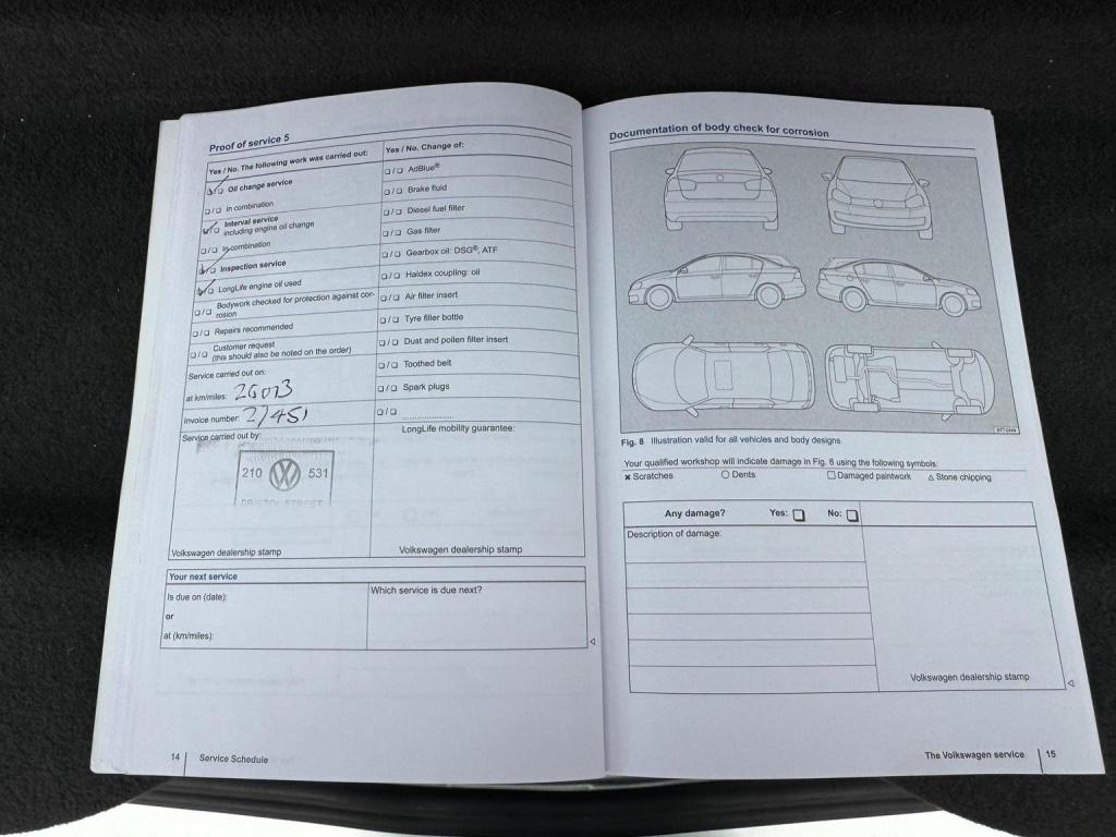 VOLKSWAGEN UP 1.0 BlueMotion Tech Move up! Euro 5 (s/s) 5dr 2012