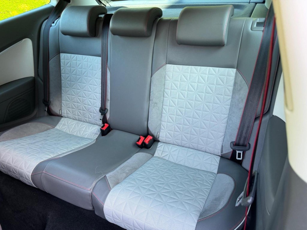 VOLKSWAGEN POLO 1.0 BlueMotion Tech beats Euro 6 (s/s) 3dr 2016