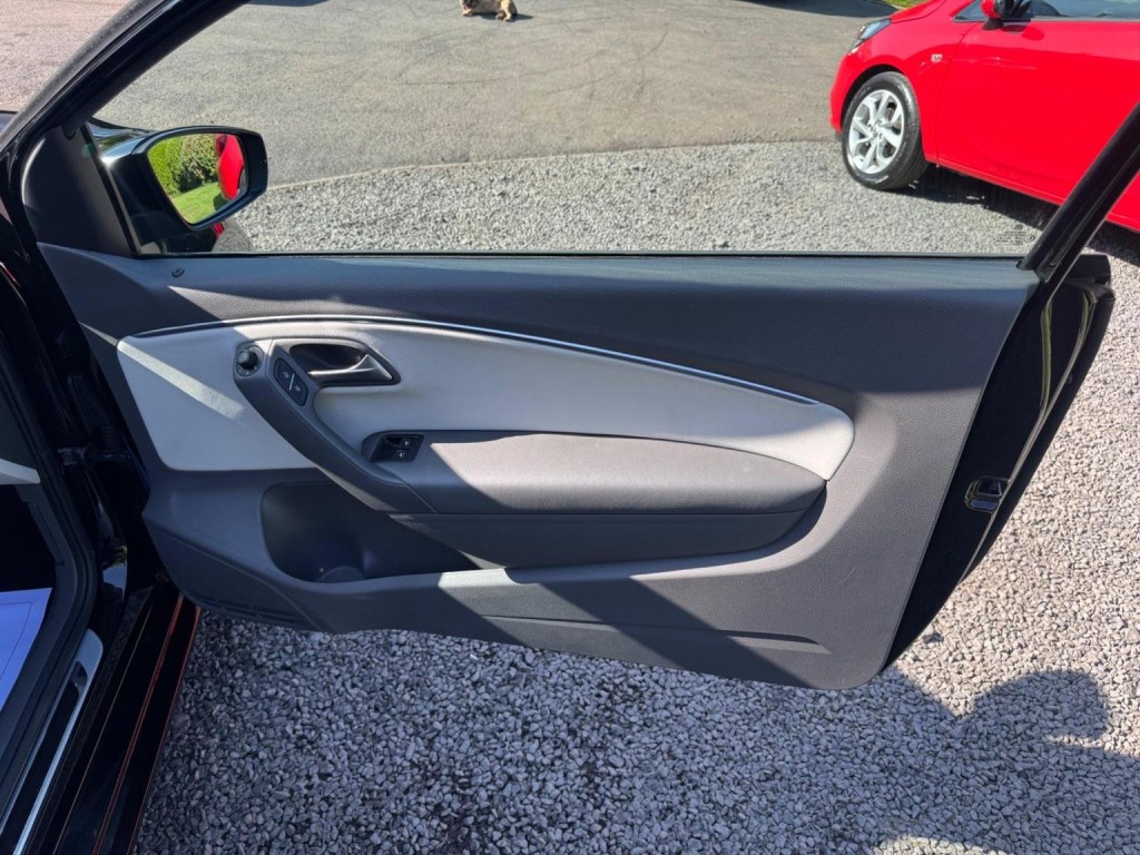 VOLKSWAGEN POLO 1.0 BlueMotion Tech beats Euro 6 (s/s) 3dr 2016