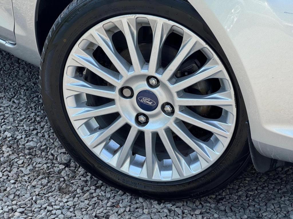 FORD FIESTA 1.0T EcoBoost Titanium Euro 5 (s/s) 5dr 2013