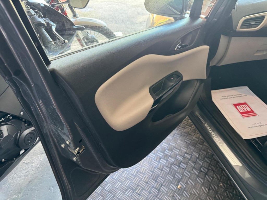 VAUXHALL CORSA 1.4i ecoFLEX SE Euro 6 5dr 2015