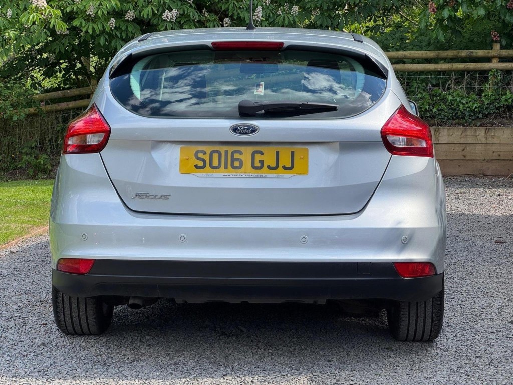 FORD FOCUS 1.5 TDCi Zetec Euro 6 (s/s) 5dr 2016