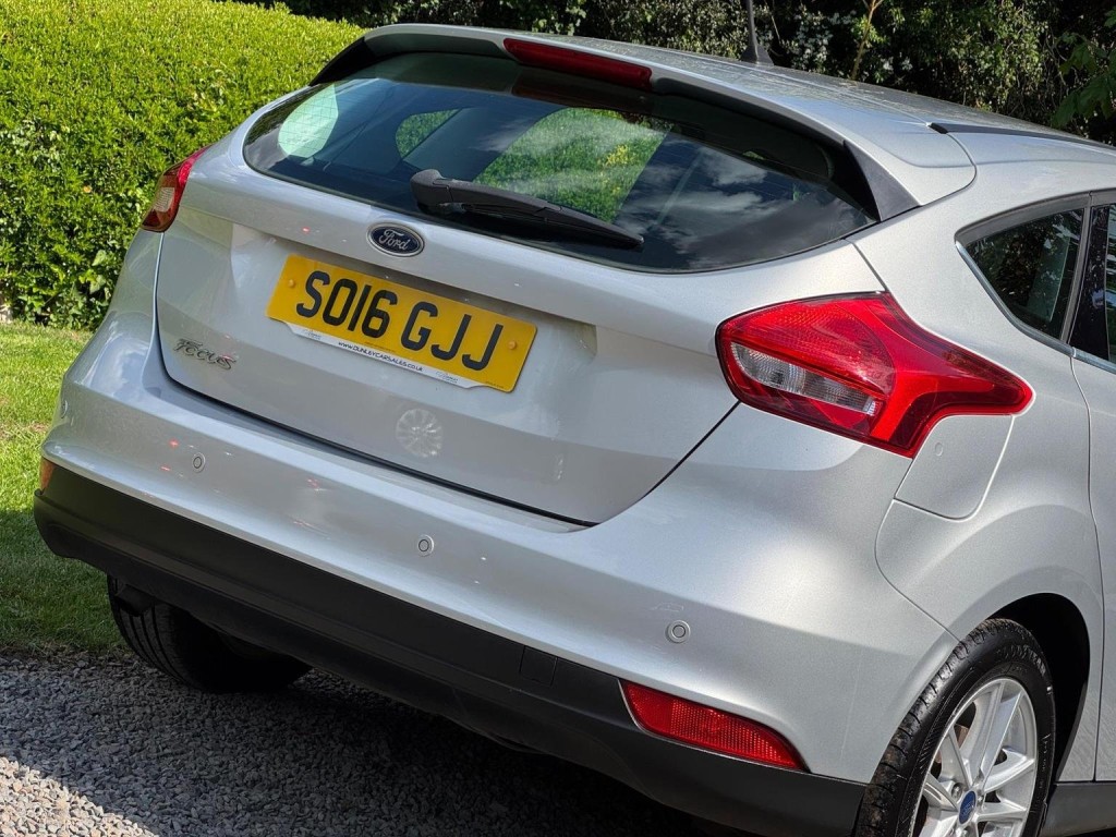 FORD FOCUS 1.5 TDCi Zetec Euro 6 (s/s) 5dr 2016