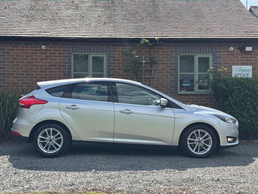 FORD FOCUS 1.5 TDCi Zetec Euro 6 (s/s) 5dr 2016